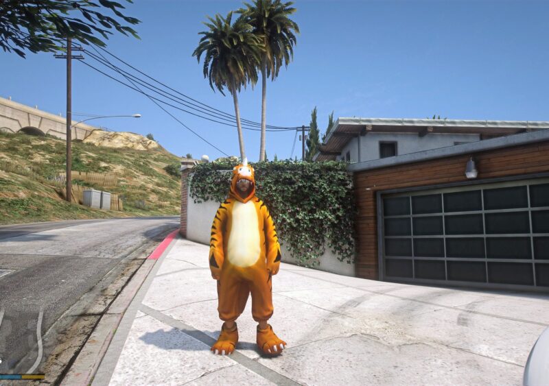 GTA 5 Red shinchan Addon Ped inspired by %tags% | G5MODS